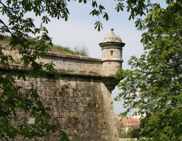 Muralla de Pamplona